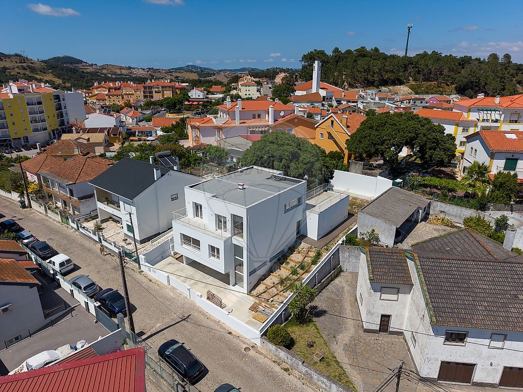 Moradia - Venda do Pinheiro e Santo Estêvão das Galés, Mafra, Lisboa