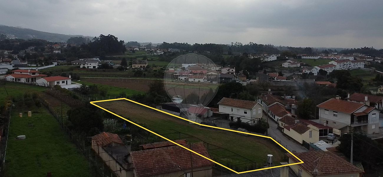 Terreno  à venda em Oliveira de Azeméis