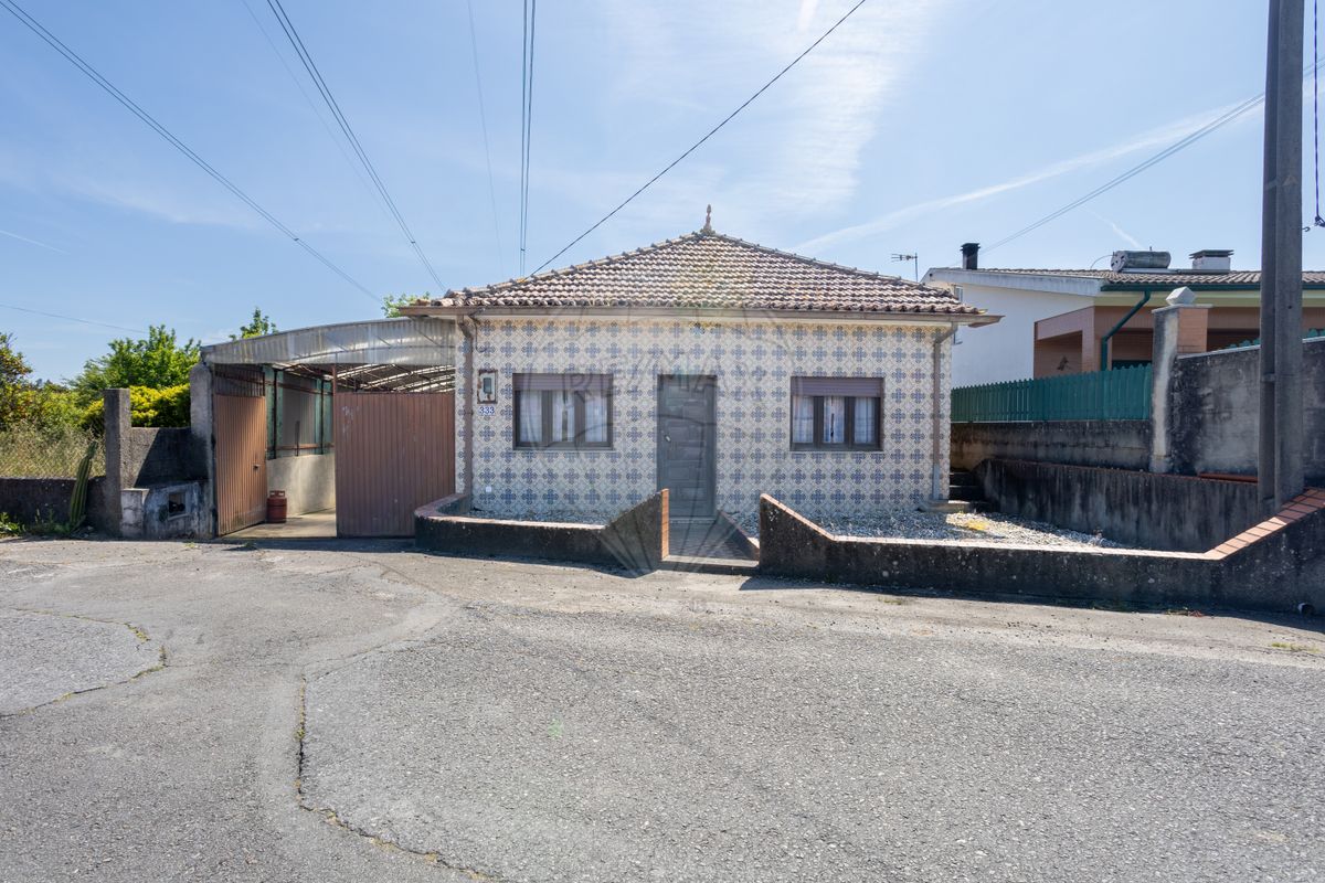 Moradia T4 para venda
