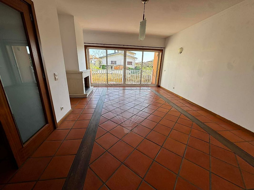 Apartamento - Barrô e Aguada de Baixo, Águeda, Aveiro