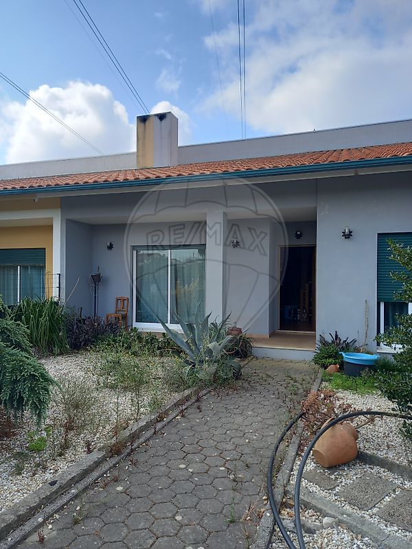 Apartamento T3 à venda em Albergaria-a-Velha