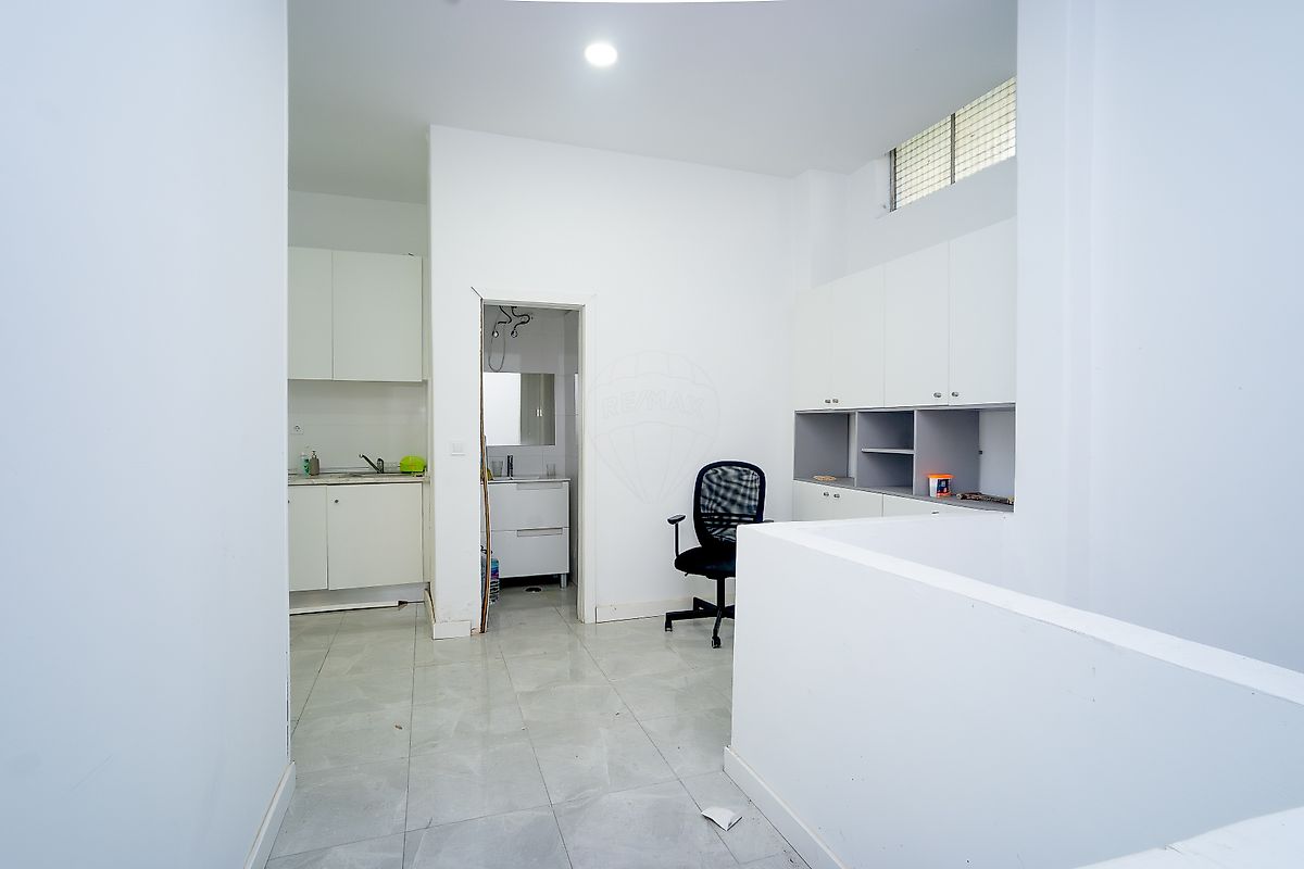 listing 123881080-58 picture-0