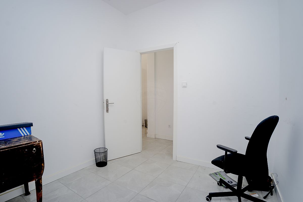 listing 123881080-58 picture-0