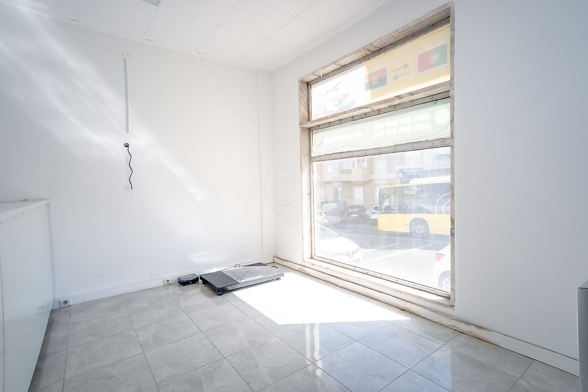 listing 123881080-58 picture-0