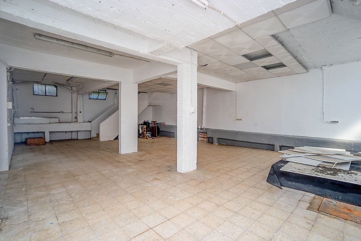 listing 123881080-58 picture-0