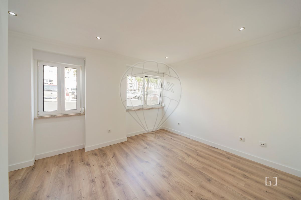 listing 123881178-75 picture-0
