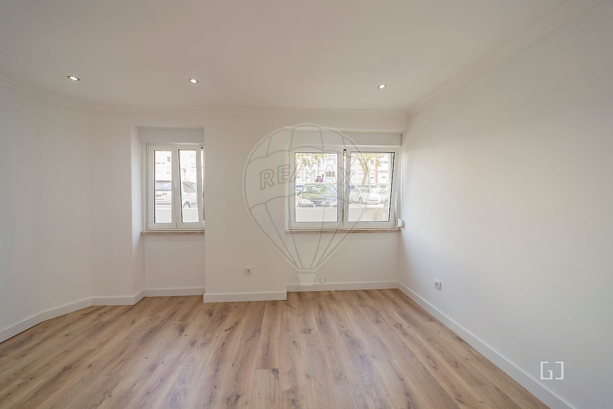 listing 123881178-75 picture-0