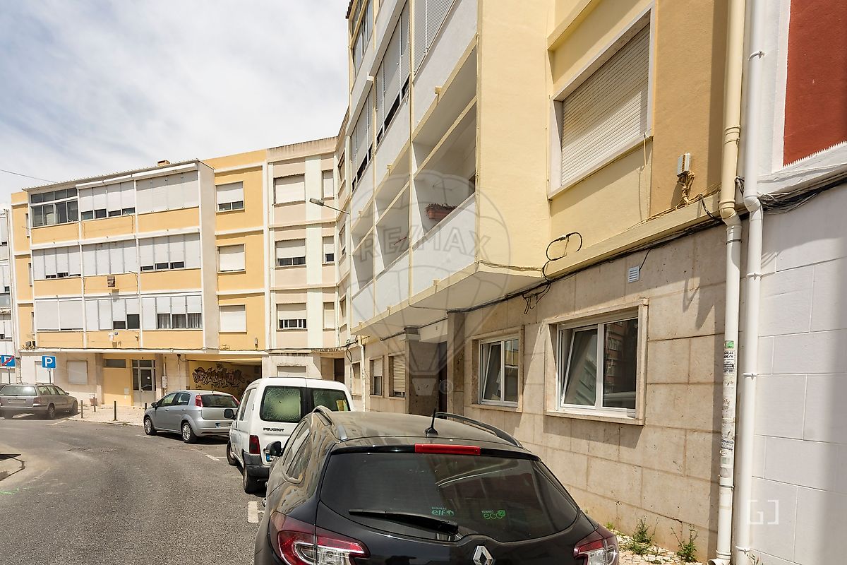 listing 123881178-75 picture-0