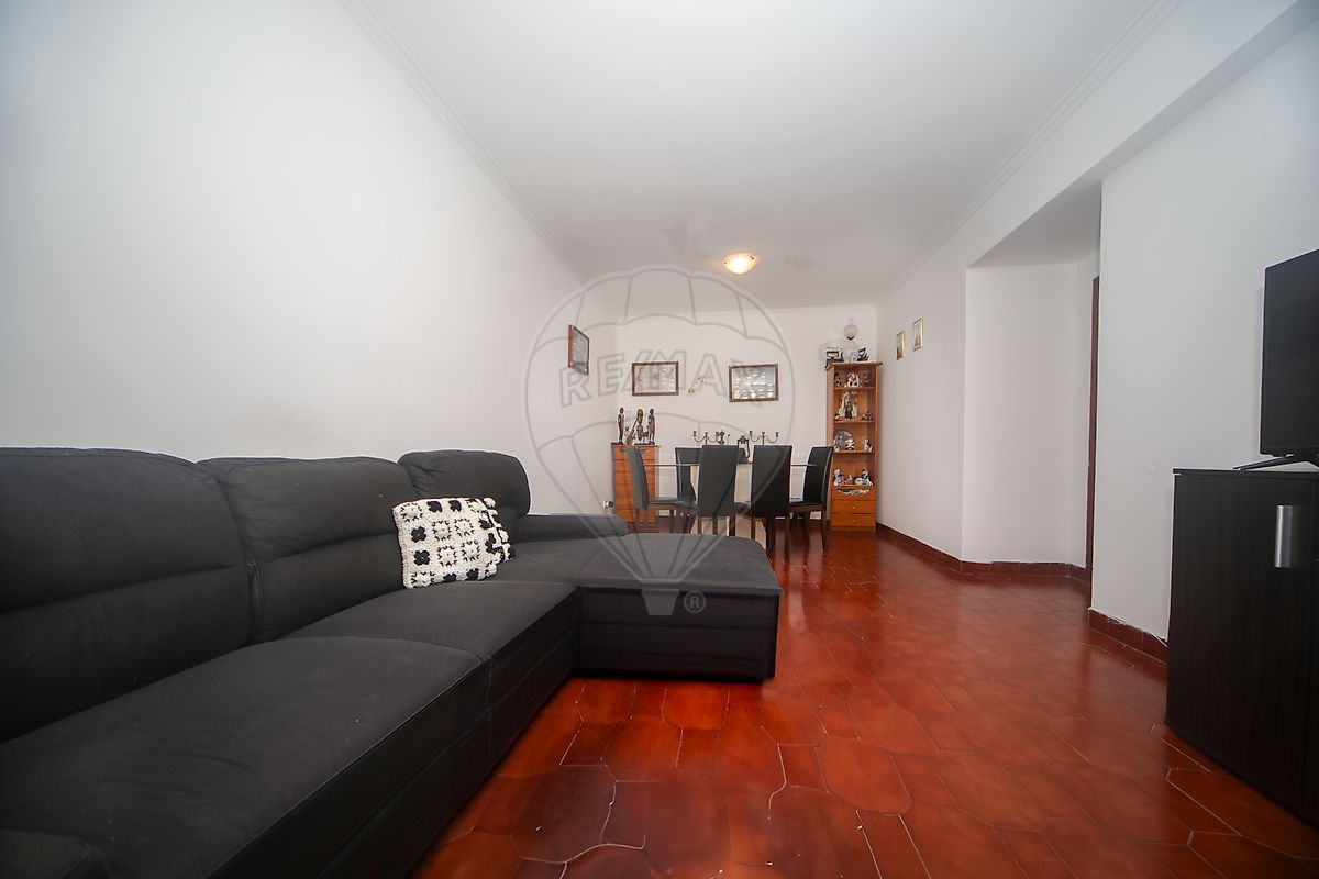 Apartamento T2 à venda em Sintra