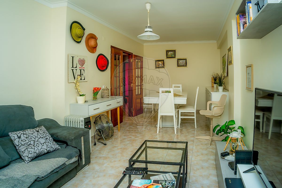 Apartamento T2 à venda em Alenquer