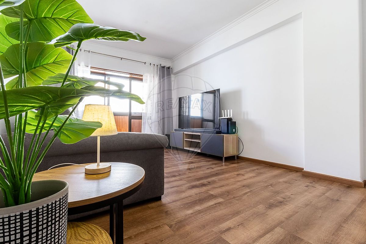 Apartamento T2 à venda em Sintra