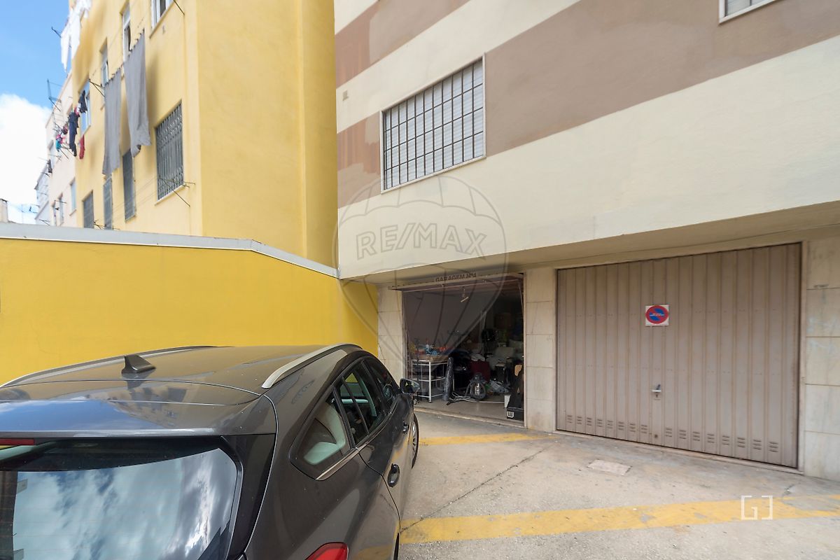 Apartamento T4 à venda em Mina de Água, Amadora — foto 18