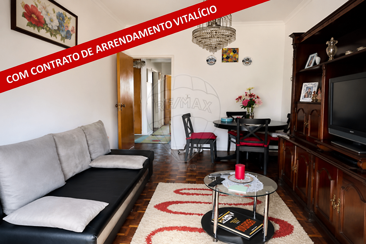 Apartamento T2 à venda em Águas Livres, €200.000
