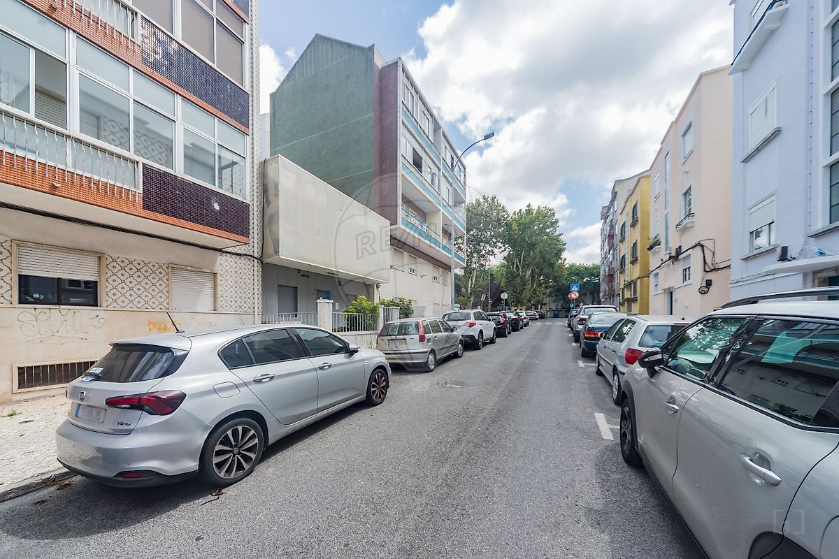 Moradia T4 à venda em Mina de Água, Amadora — foto 31