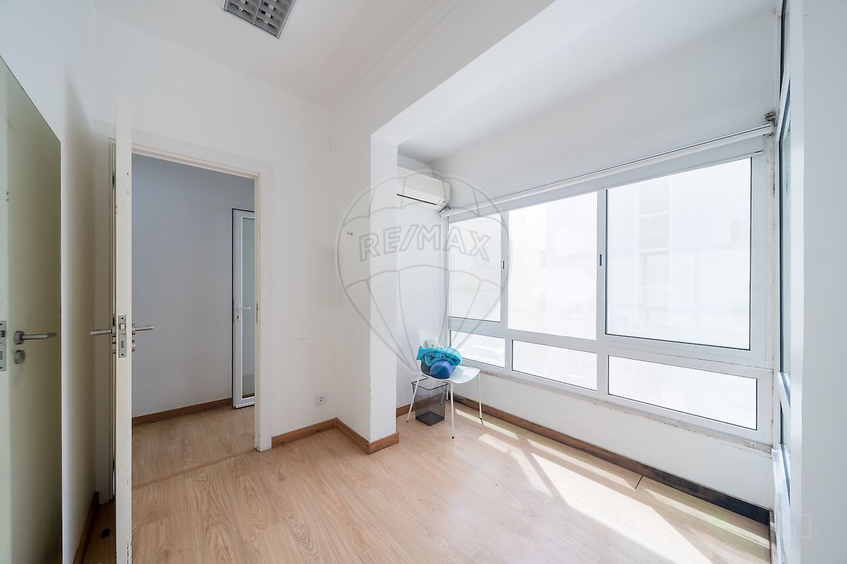 Moradia T4 à venda em Mina de Água, Amadora — foto 18