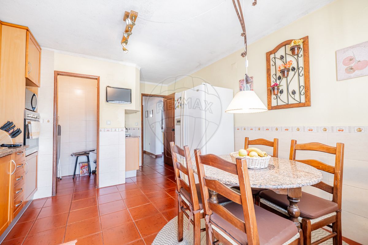 listing 123891270-3 picture-0