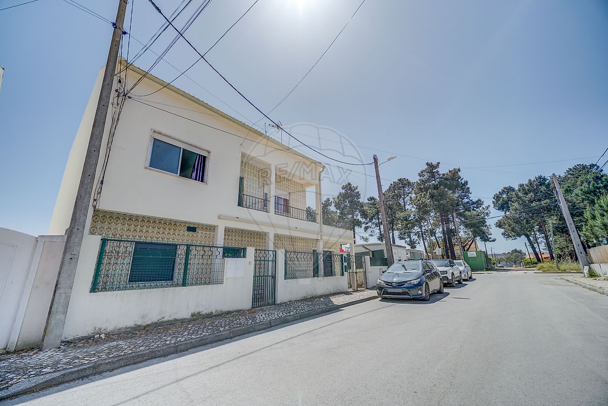 Moradia T4 à venda em Sesimbra