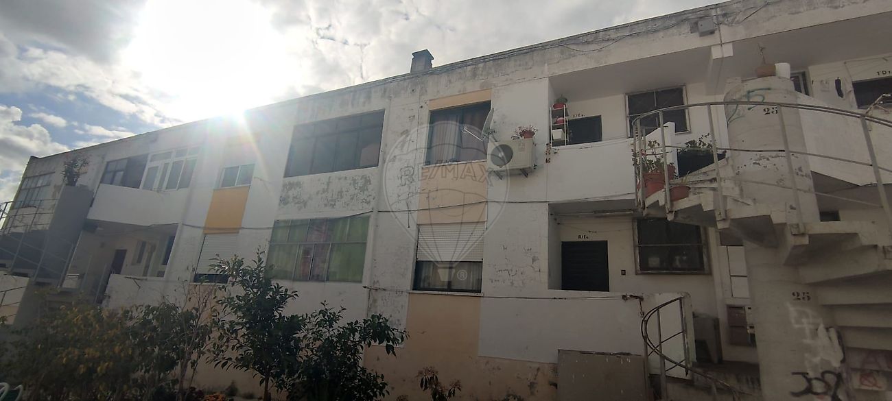 Apartamento T3 à venda em Montijo