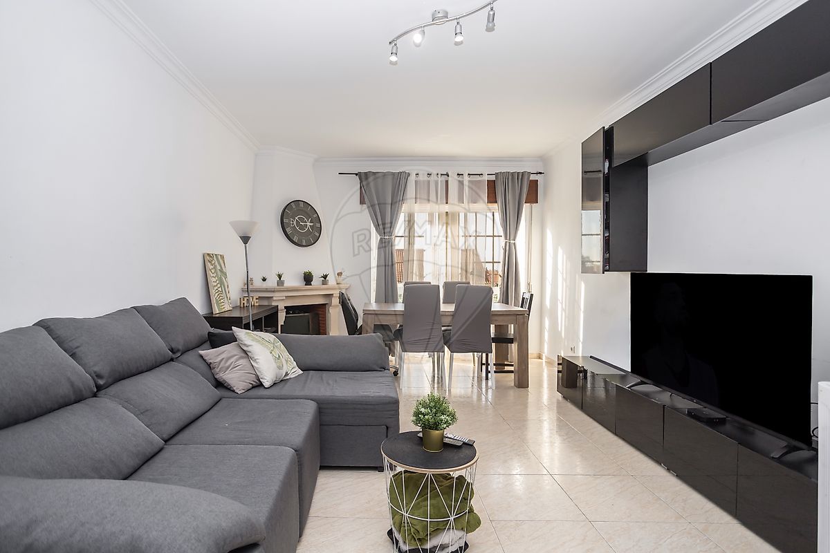 Apartamento T2 à venda em Sesimbra