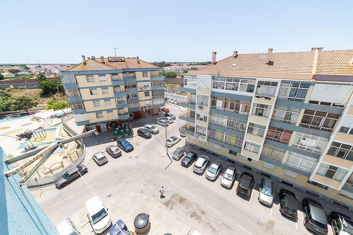 Apartamento T2 à venda em Amora, Seixal — foto 23