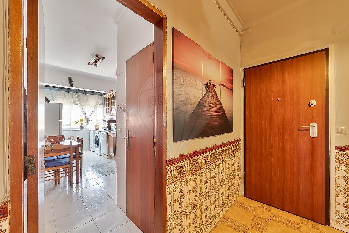 Apartamento T2 à venda em Amora, Seixal — foto 12