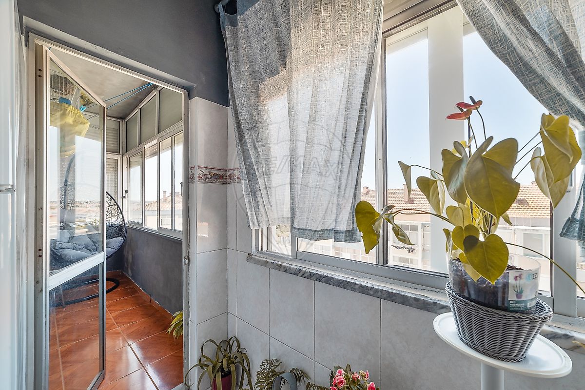 Apartamento T2 à venda em Amora, Seixal — foto 15