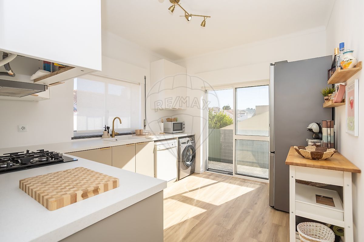 Apartamento T3 à venda em Sesimbra