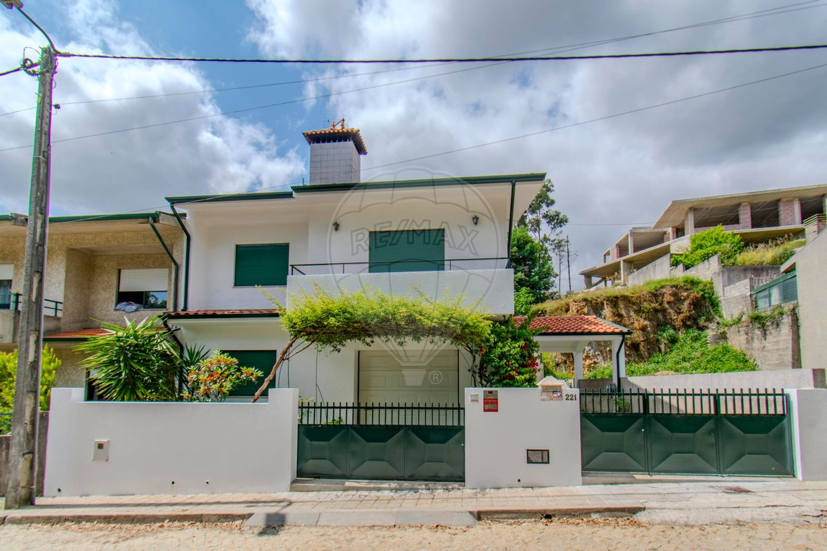 Moradia T2 para venda