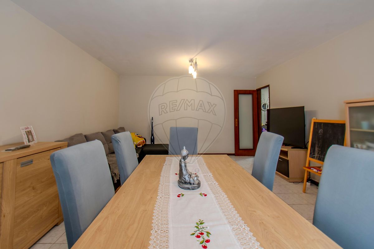 Apartamento T3 à venda em Gondomar