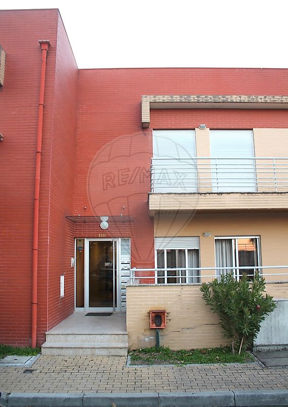 Apartamento T3 à venda em Vila Nova de Famalicão
