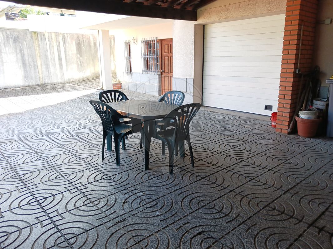 listing 123931184-2 picture-0