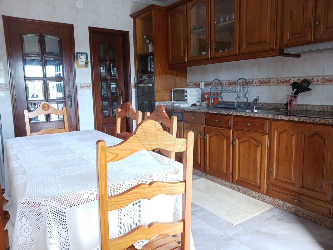 listing 123931184-2 picture-0