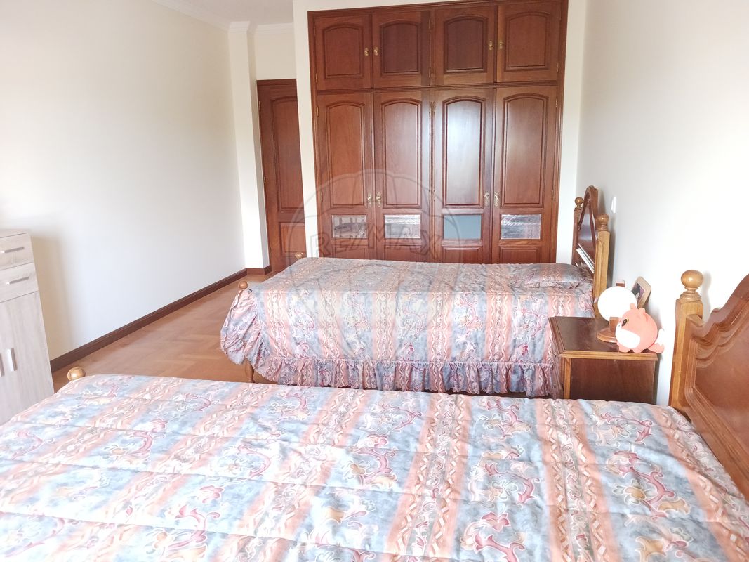 listing 123931184-2 picture-0