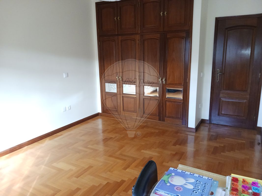 listing 123931184-2 picture-0