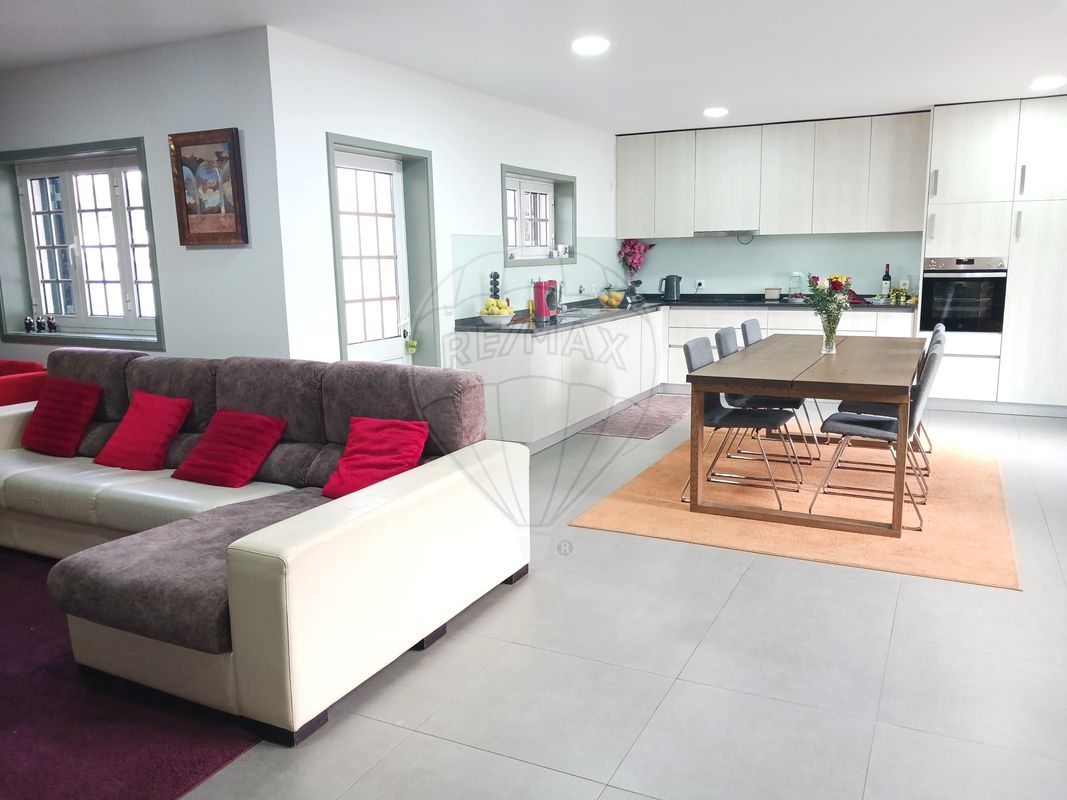 Moradia T2 para venda