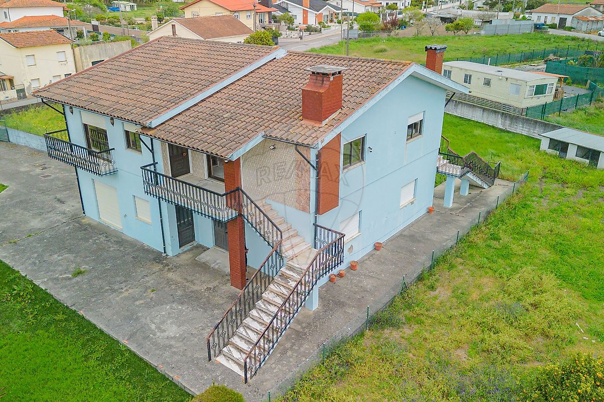 Moradia T3 à venda em Ovar