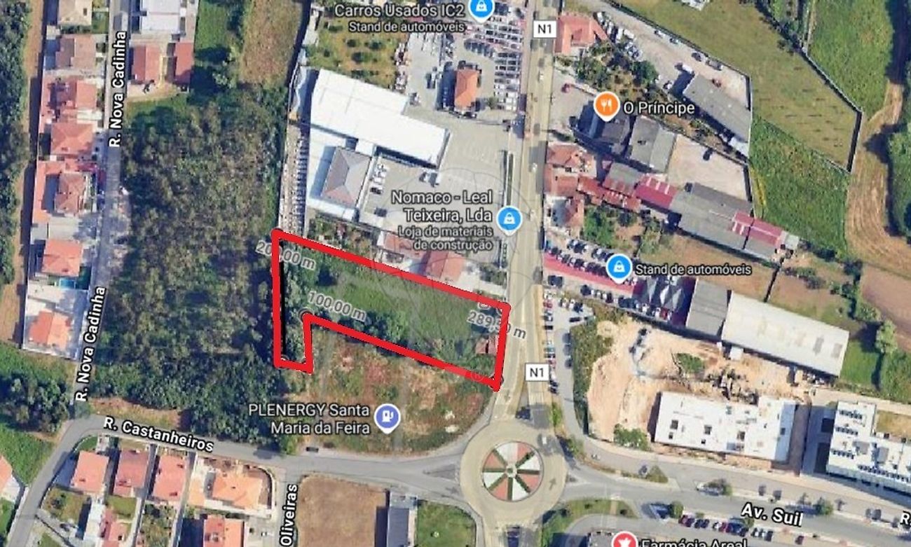 Terreno à venda em Santa Maria da Feira