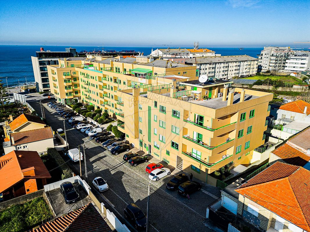 Apartamento T3 à venda em Vila Nova de Gaia