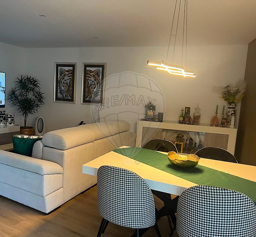 Apartamento - Lourosa, Santa Maria da Feira, Aveiro