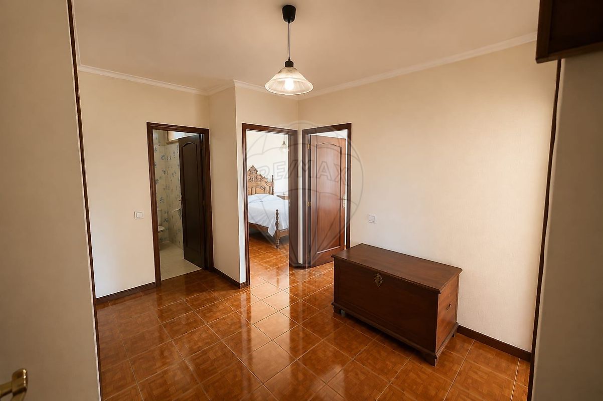Apartamento T3 à venda em São Paio de Oleiros, Santa Maria da Feira — foto 9