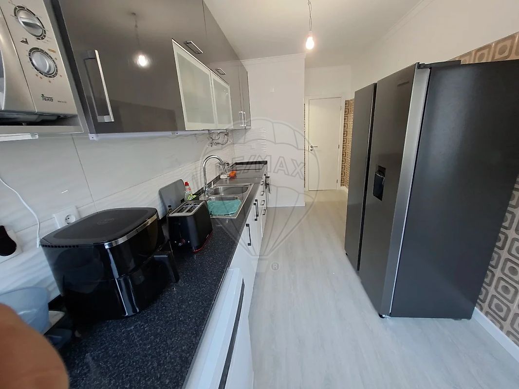 Apartamento T2 à venda em Seixal