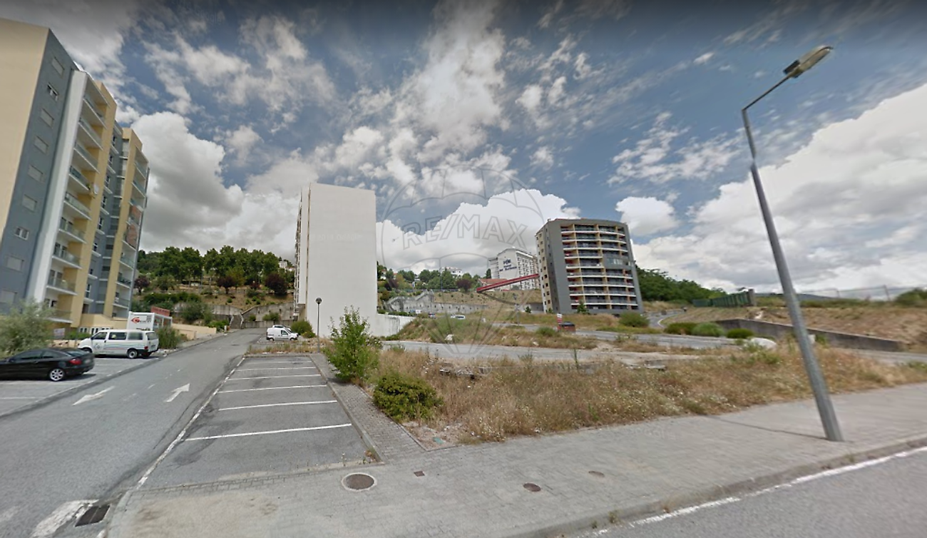 Land for sale in Covilhã, Portugal — €375,000