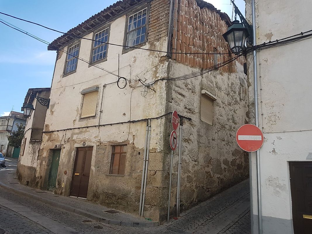 Moradia T4 à venda em Covilhã