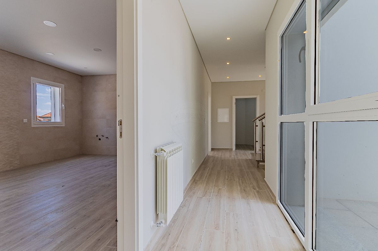 listing 123951215-28 picture-0