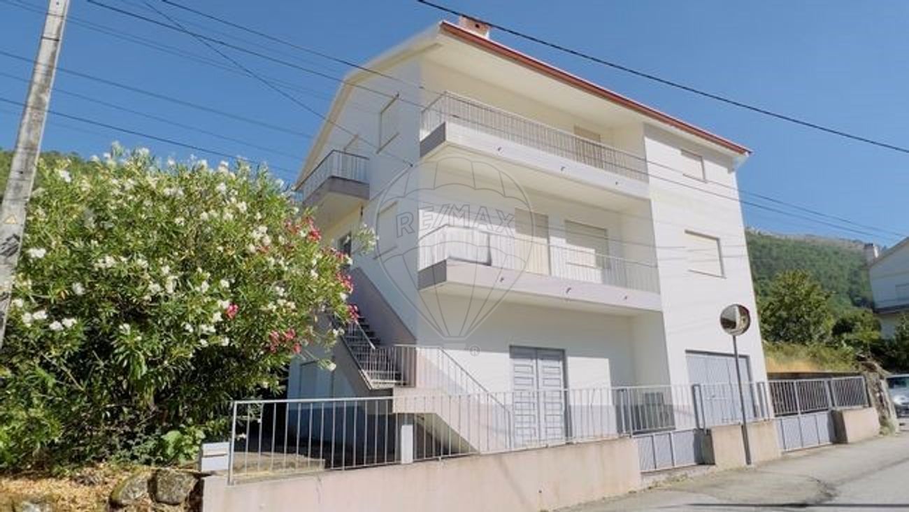 Moradia T3 para venda