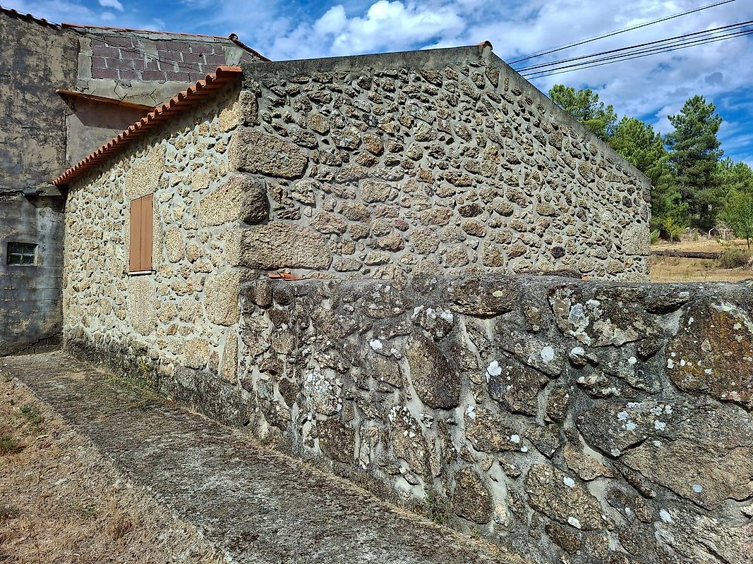 Moradia T0 para venda