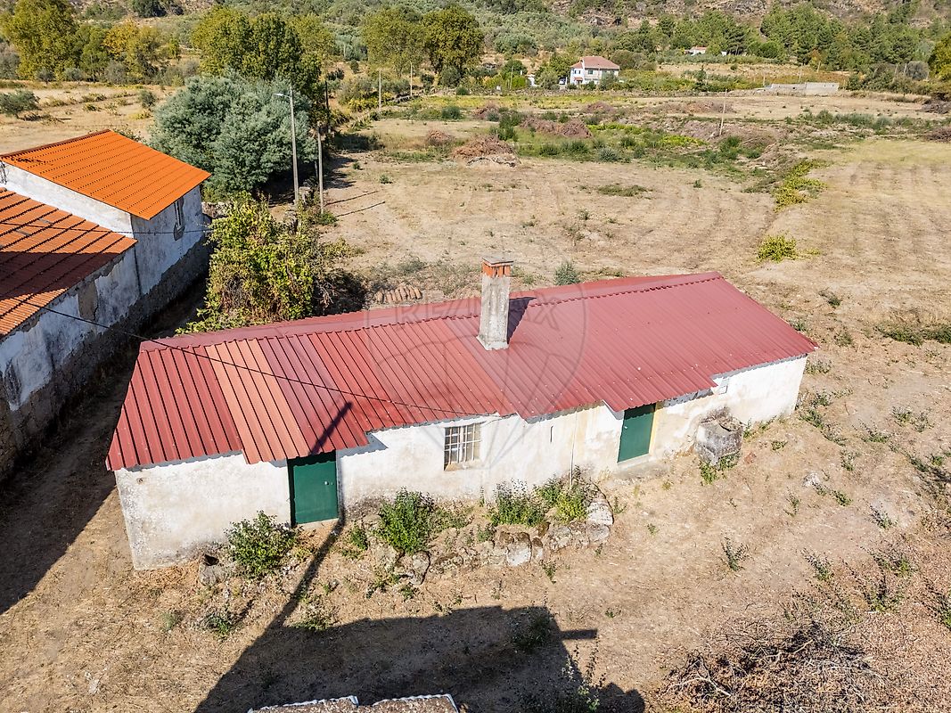 Moradia T2 para venda