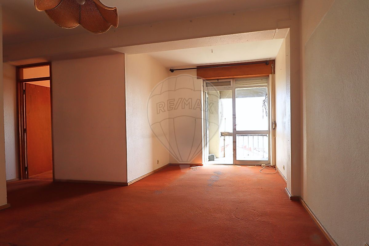 Apartamento - Cantar-Galo e Vila do Carvalho, Covilhã, Castelo Branco