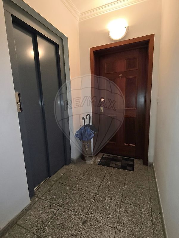 Apartamento T3 à venda em Covilhã e Canhoso, Covilhã — foto 2