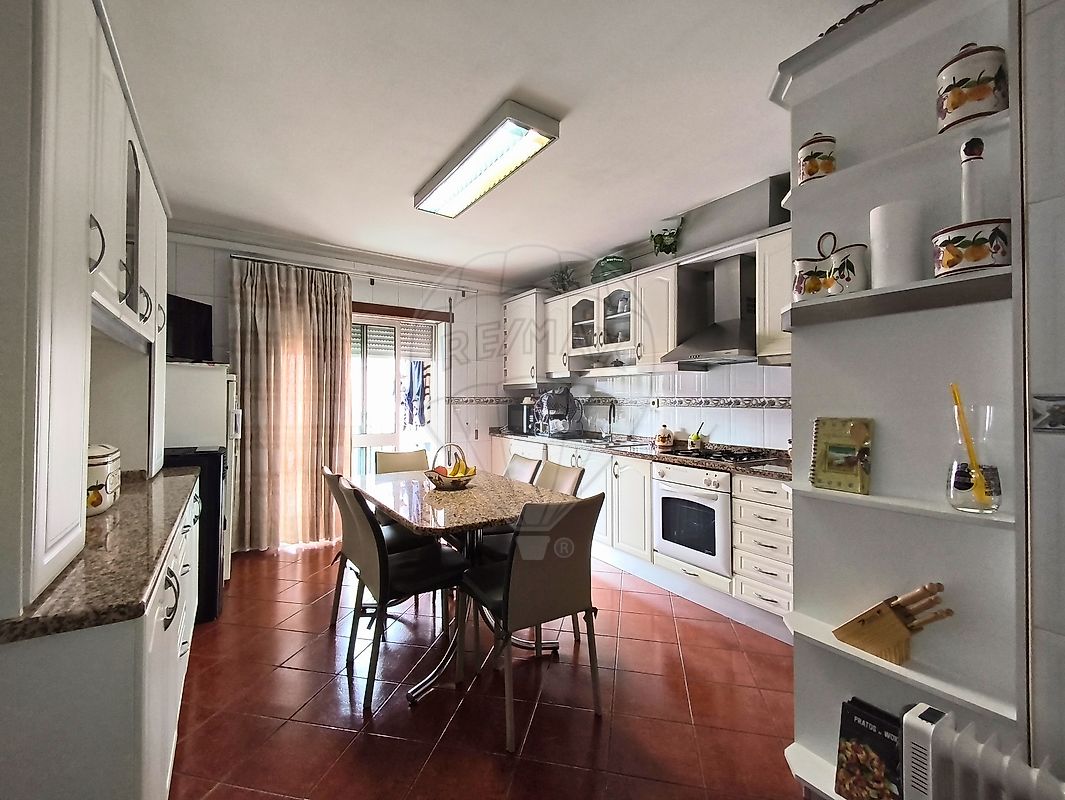 Apartamento T3 à venda em Covilhã e Canhoso, Covilhã — foto 7